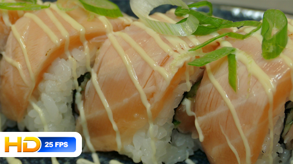 Salmon Sushi alt