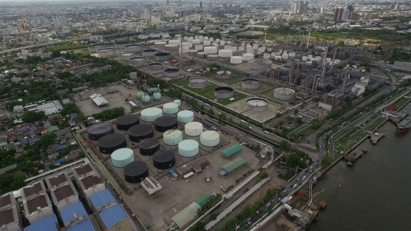 Aerial View of Oil Refinery 01 alt