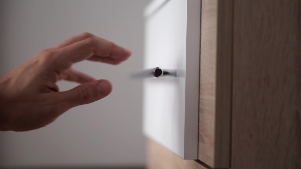 Opening And Closing Drawer alt