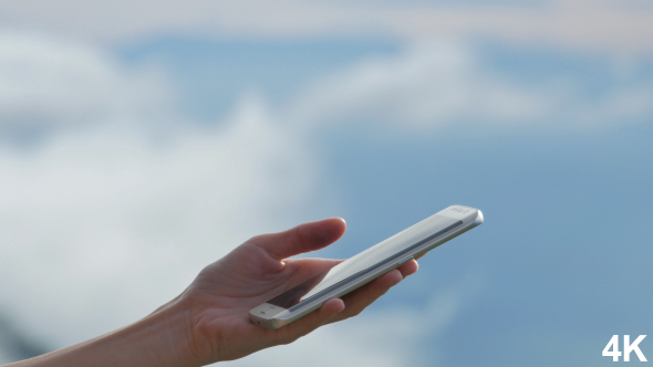 Touching Smartphone alt