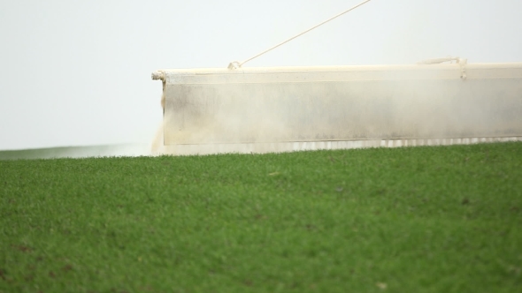 Farmer Is Fertilize Corn Field alt