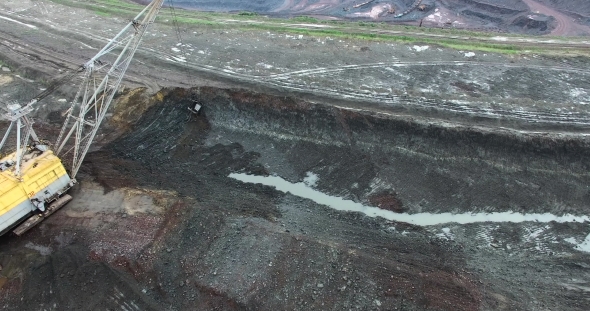 Loading Of Rock In The Quarry