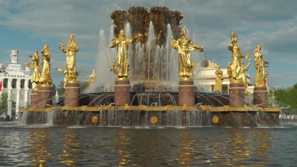  Sunny Weather Video Of Soviet Union Symbolic Fountain In Moscow alt
