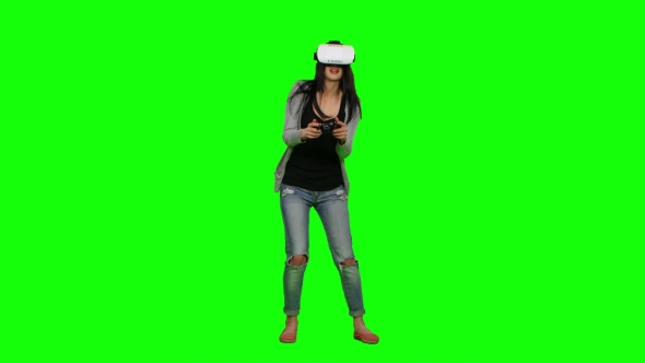 Surprised Girl Plays Some Virtual Reality Games alt