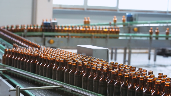Automatic Supply Of Bottles On The Bottling Line alt