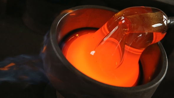 Cooking Glass Mass On The Fire alt