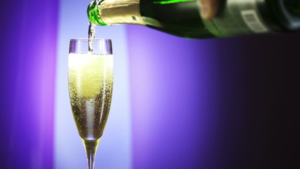 Bottle Filling Champagne Flute