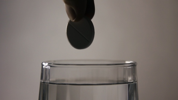 Effervescent Soluble Pill, Water Boils and Squirts alt