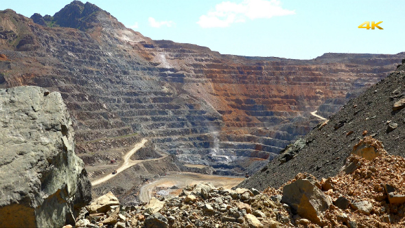 Open Pit Mine alt