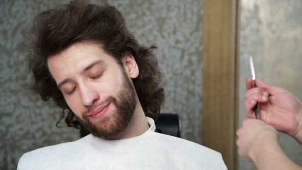  Cutting Man's Beard With The Straight Razor alt