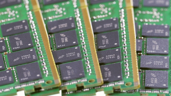 Many DDR4 Computer Memory Modules (RAM)