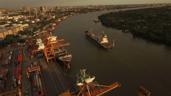 Cargo Ship Leaving Dockyard 03 alt