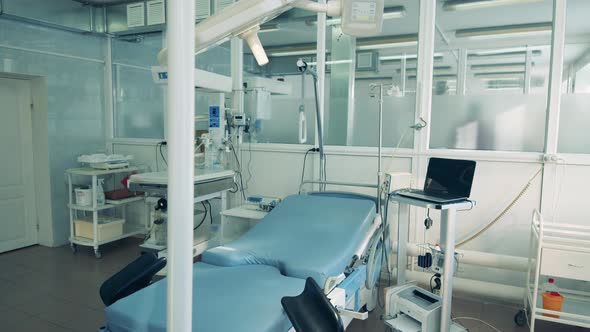 Labour Unit with an Obstetrics Chair alt