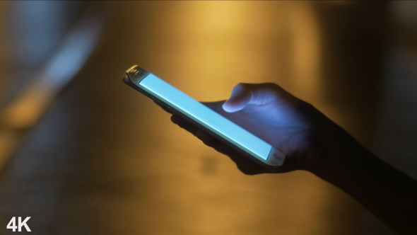 Smartphone At Night alt