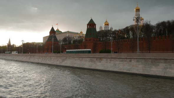 Movement Along the Kremlin Embankment.
