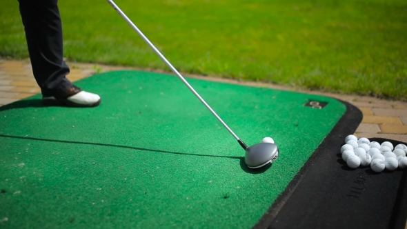 The Club Hits The Ball alt