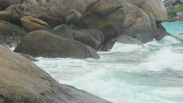 Turquoise Rolling Wave, 