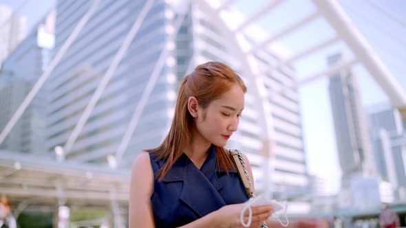 Office Girl in the city (Bangkok), wear a mask