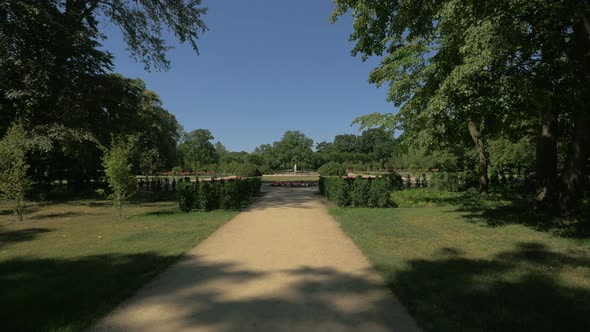 Alley in Lazienki Park alt