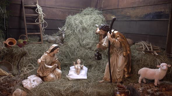 Christmas Manger alt