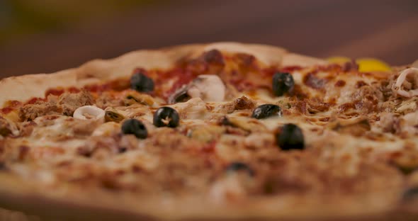 Pizza with Seafood alt