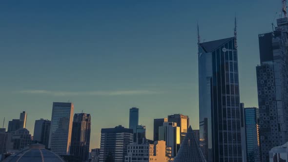 Timelapse of evening in Melbourne alt