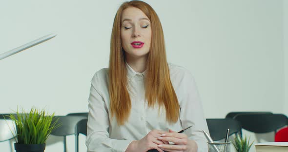 Businesswoman Talking Consulting Client Online Make Conference Call Job Interview Look at Camera alt