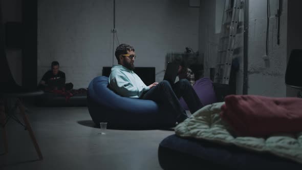 Explosion Near Shelter of IT Workers alt