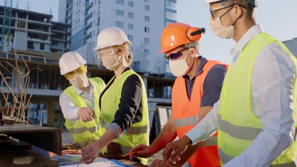 In Front of the Camera at the Pandemic Group of alt