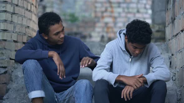 Offended Male Student Rejecting Friend Support, Youth Difficulties, Conflict alt