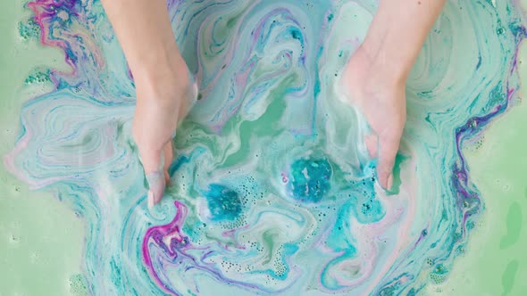 Bath Bomb in Water Closeup alt