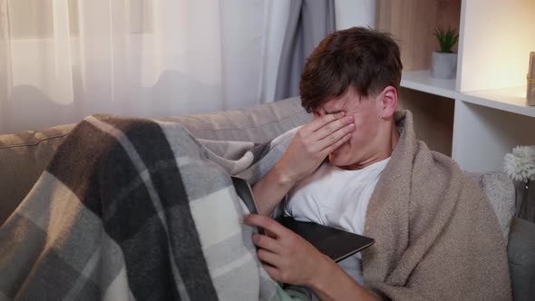 Catch Cold Sick Man Distance Work Feeling Bad alt