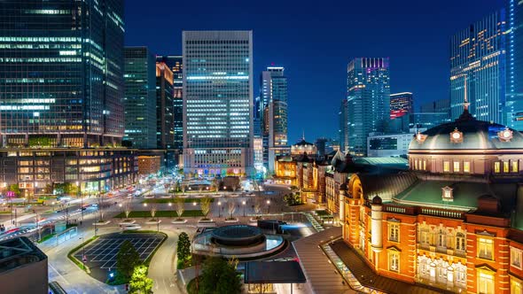 time lapse of night scene of Tokyo Station in the Marunouchi business district, Tokyo, Japan alt