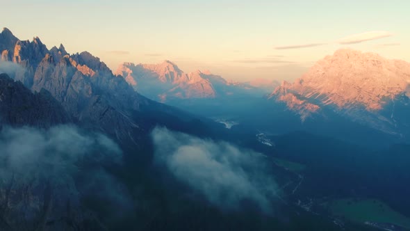 National Nature Park Tre Cime In the Dolomites Alps. Beautiful Nature of Italy alt