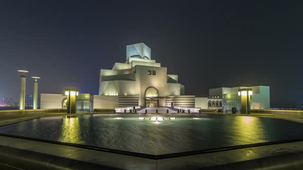 Beautiful Museum of Islamic Art Night Timelapse Hyperlapse in Doha Qatar alt