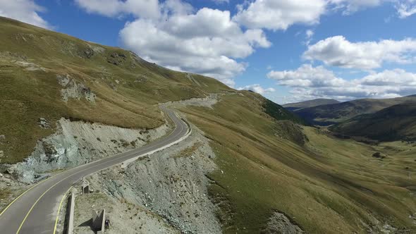 Aerial view of Transalpina alt
