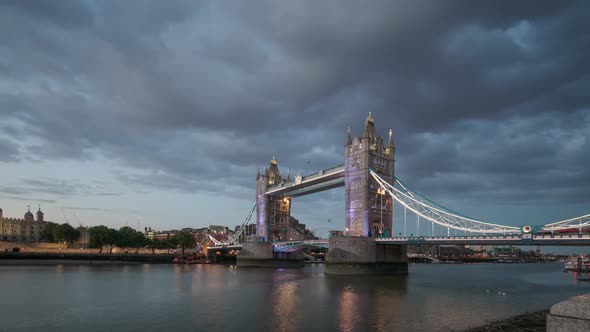 Tower bridge london night city urban river thames transport alt
