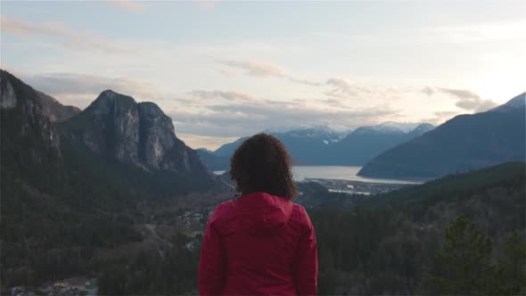 Adventure Woman Hiking on the Canadian Mountains alt