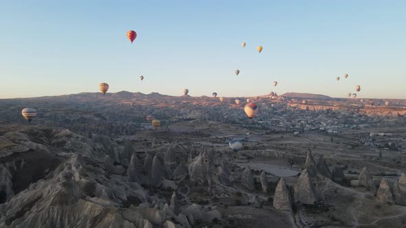 Aerial View Cappadocia Turkey  Balloons Sky alt