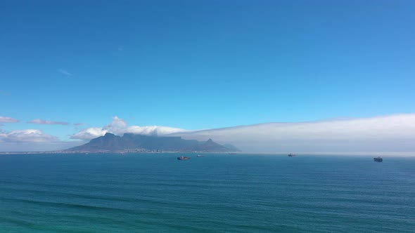 Gyperlapse Clouds Over Table Mountain on a Sunny Day Pan Shot alt