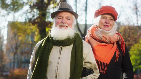 Beautiful Old Couple Very Cute and Romantic in the alt