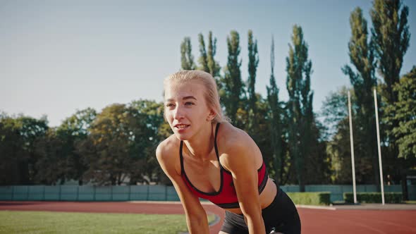 Close Up of Lovely Blonde Athletic Woman alt