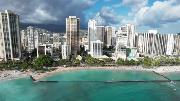 Waikiki Beach Aerial Parallax 4 K