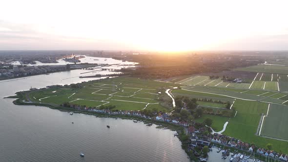 Durgerdam Local Dyke Village with Old Traditional Wooden Houses in the North of Amsterdam alt