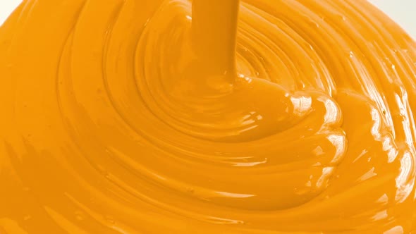 Light Orange Paint Pouring alt