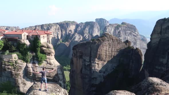 Amazing view of Meteora, Greece alt