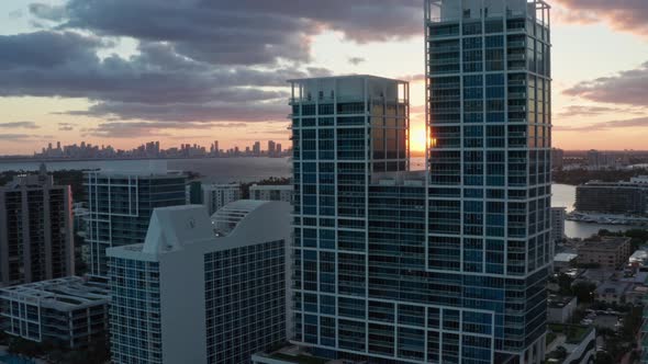 Sunset Miami Beach Aerial 4K alt