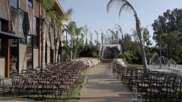 Path Leading to the Chuppah alt