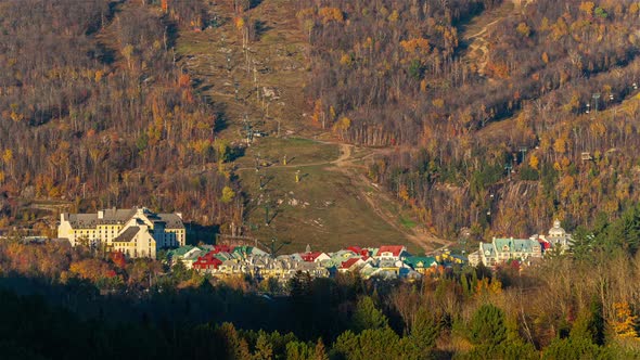 Mont-Tremblant, Canada, Timelapse - The iconic Mont-Tremblant Ski Resort station at sunset alt