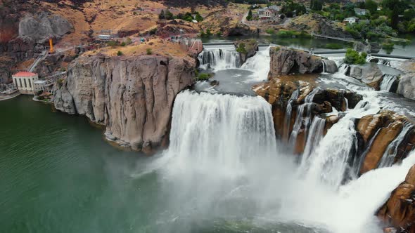 Shoshone Waterfalls Idaho alt